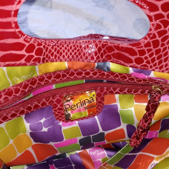 Perlina Studio genuine leather red reptile print cluthch - Picture 7 of 8